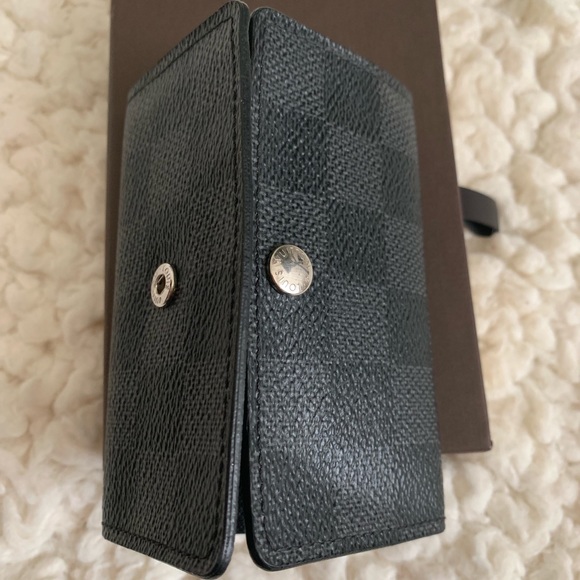 ❤️ Louis Vuitton 6 Key Holder Damier Graphite❤️ - Picture 5 of 8